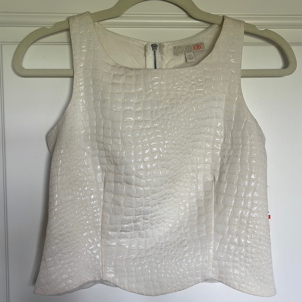 Gianni Bini cream tank top